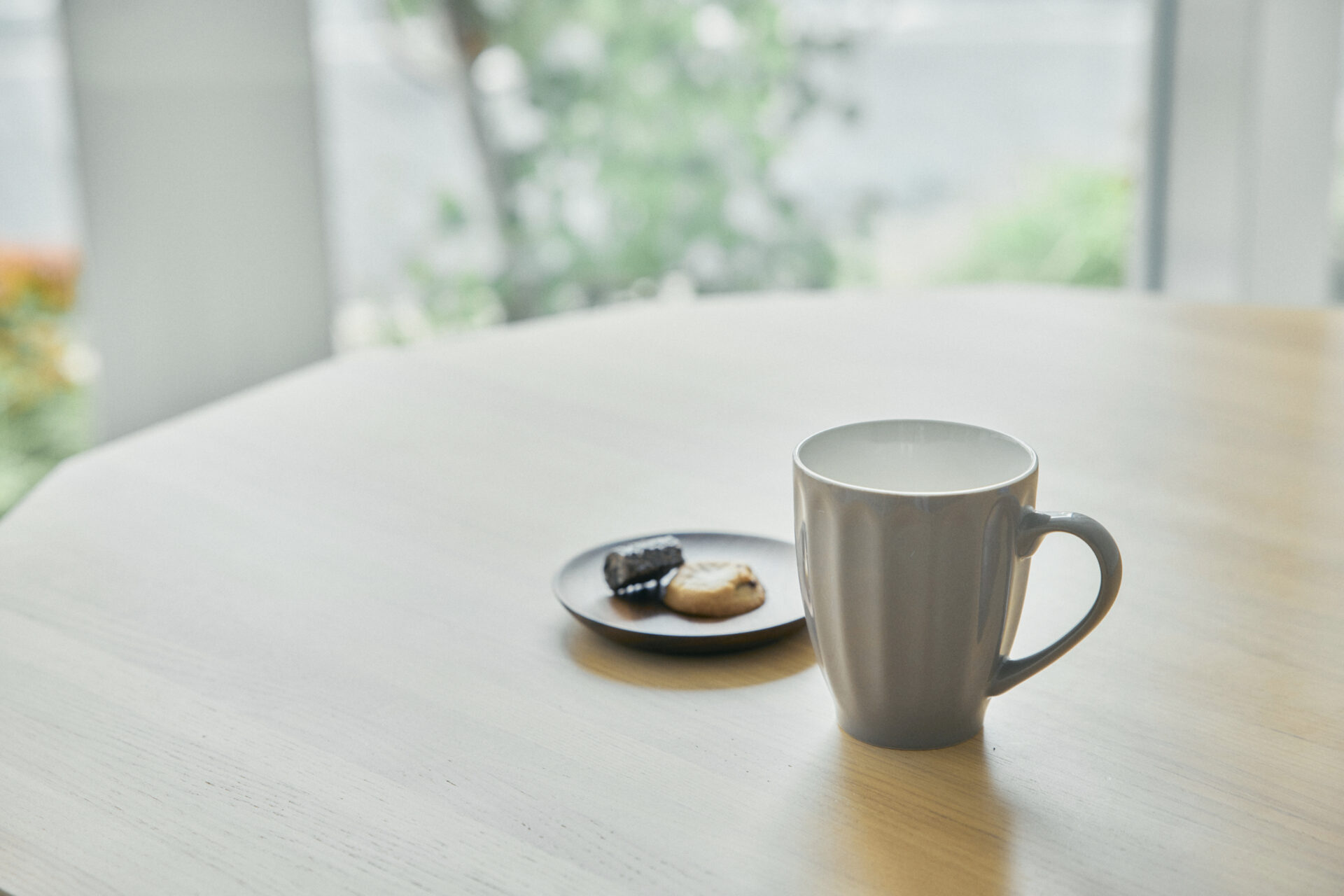 新しい出会いをす大切にする。初対面で「好印象を残す」春の美容習慣